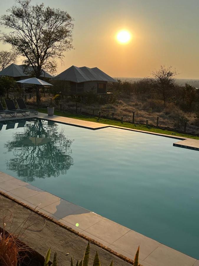 Xhabe Safari Lodge Chobe Muchenje Exteriér fotografie
