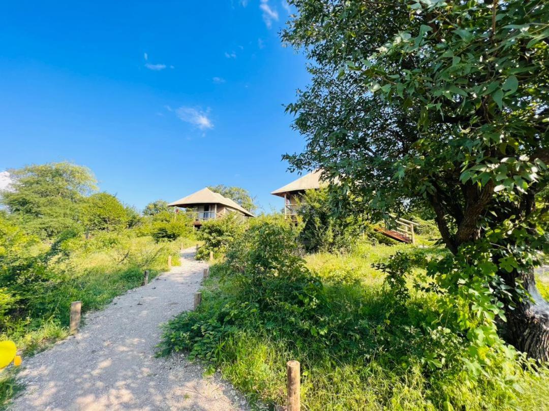 Xhabe Safari Lodge Chobe Muchenje Exteriér fotografie