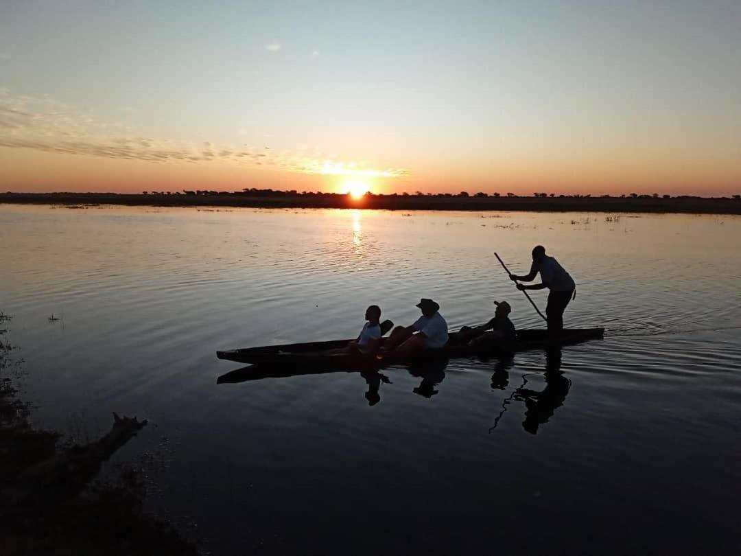 Xhabe Safari Lodge Chobe Muchenje Exteriér fotografie