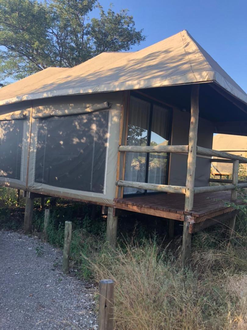 Xhabe Safari Lodge Chobe Muchenje Exteriér fotografie